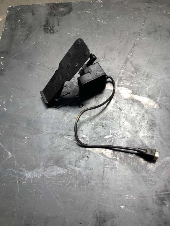 Pedale acceleratore per Bitelli BB650 Foto 2
