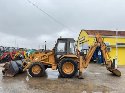 Case 580G 4X4