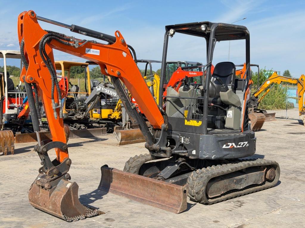 Doosan DX27z Foto 1