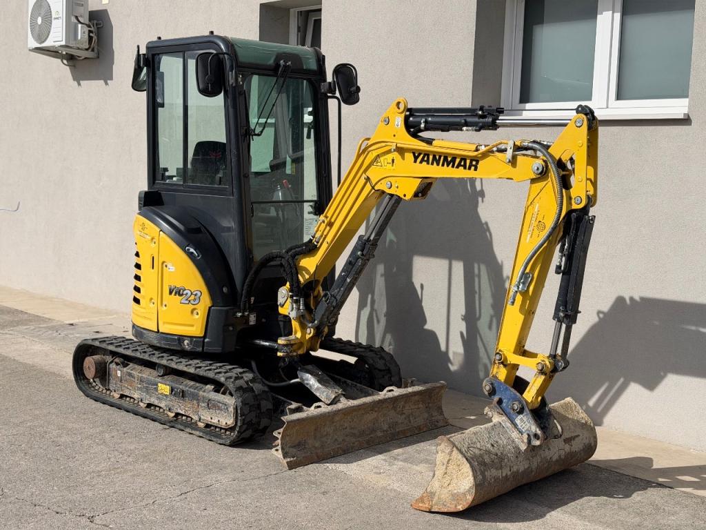Yanmar Vio23 Foto 2