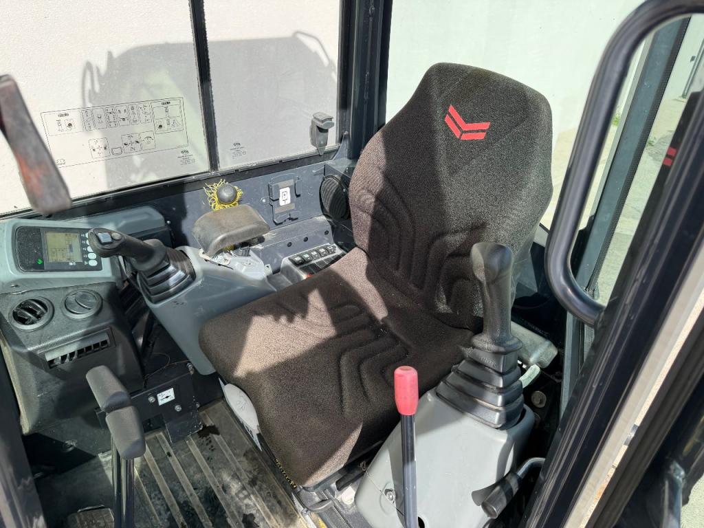 Yanmar Vio23 Foto 7