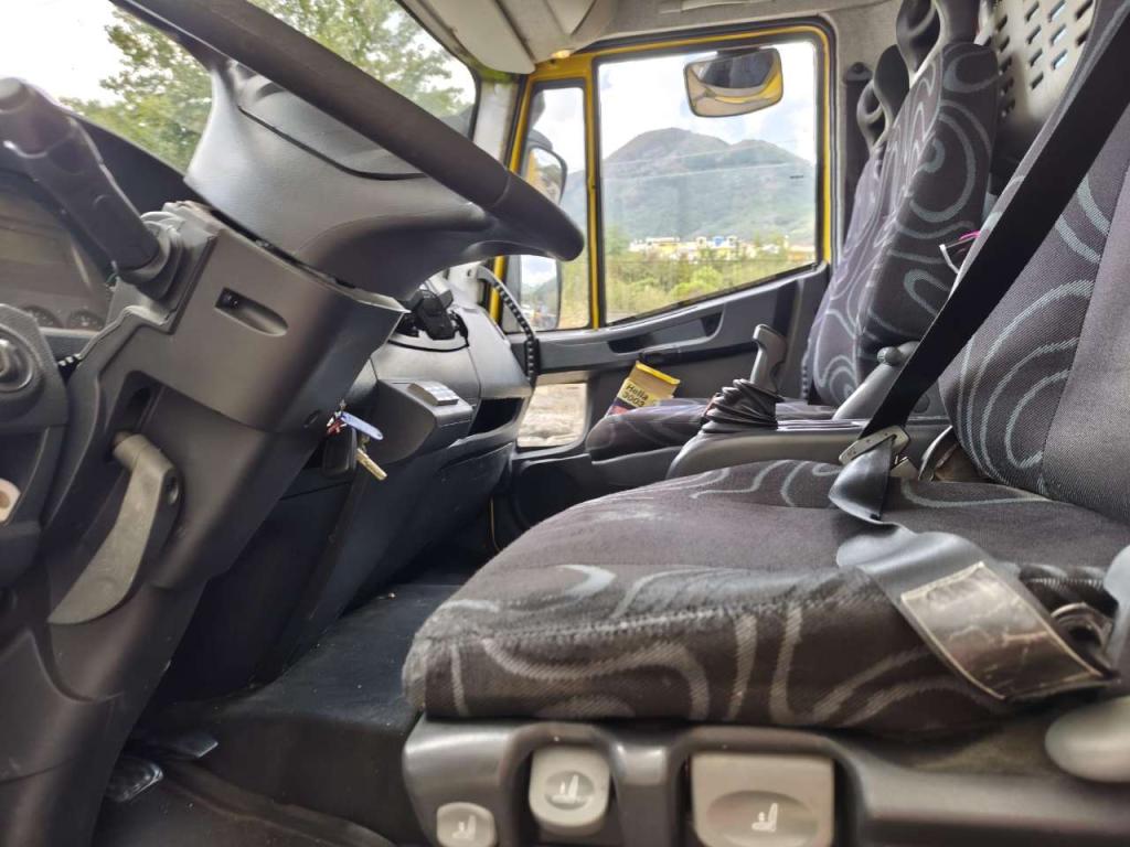 Iveco EUROCARGO CUBE 120E28P Foto 26
