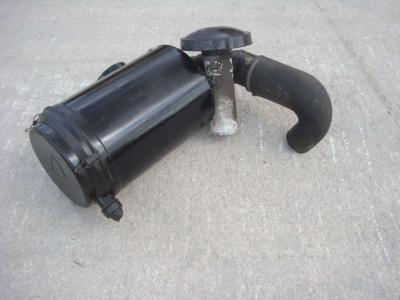 Supporto filtro aria per Hitachi ZW220 in vendita da OLM 90 Srl