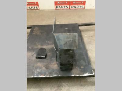 Supporto marmitta per Bell 30 E in vendita da Massucco T. Srl Area Ricambi