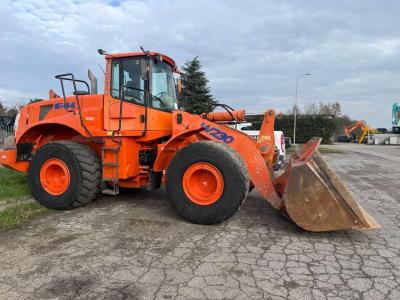 Fiat Kobelco w230