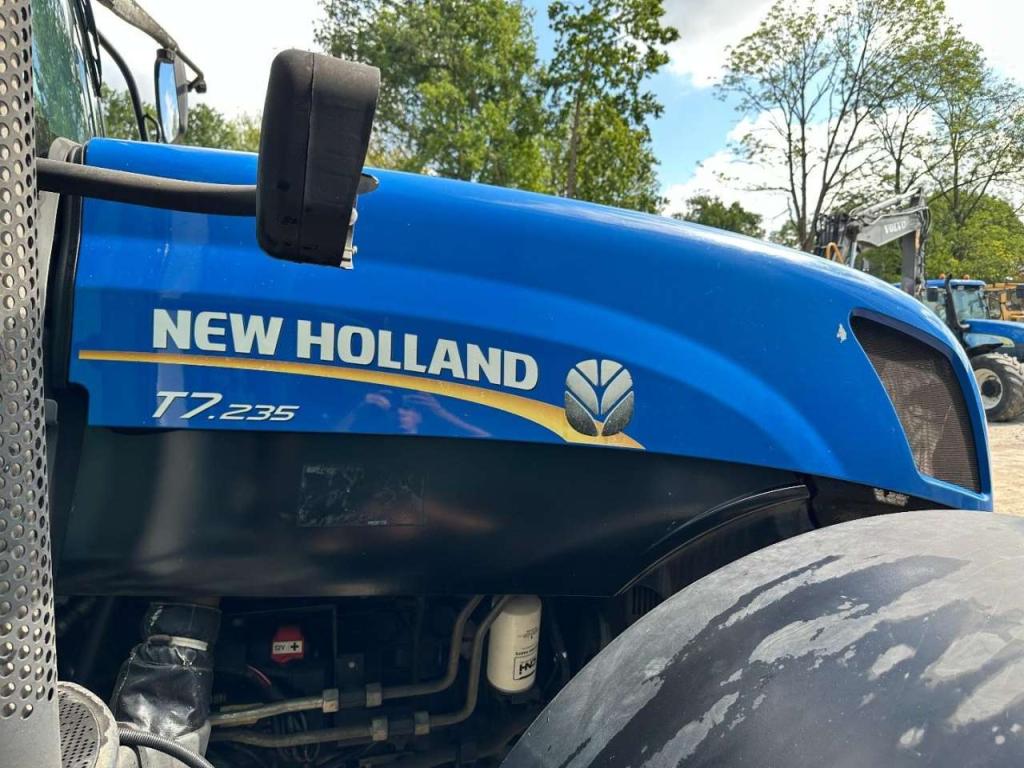 New Holland T7.235 Power Command Foto 14