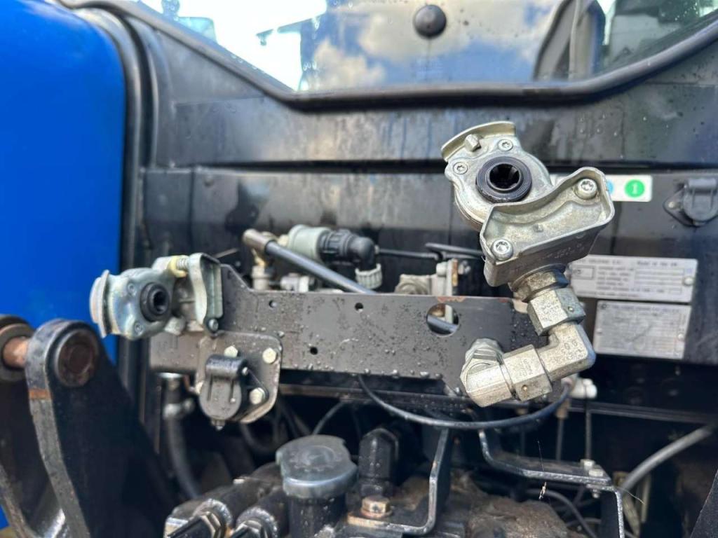 New Holland T7.235 Power Command Foto 18