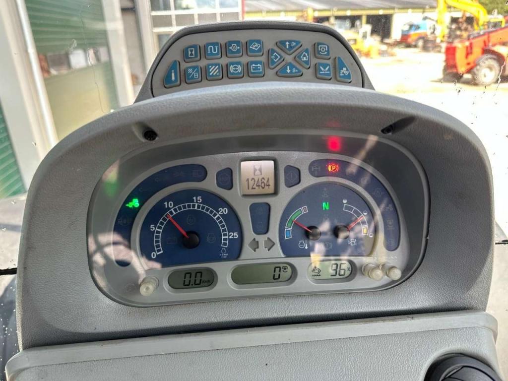 New Holland T7.235 Power Command Foto 28