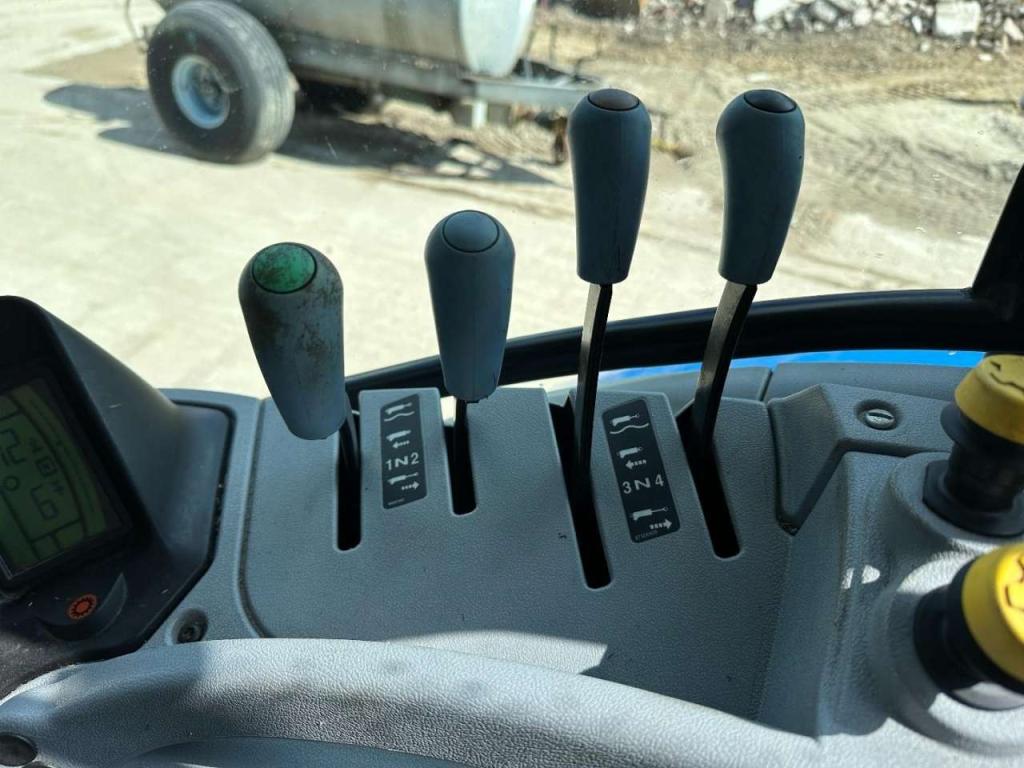 New Holland T7.235 Power Command Foto 30