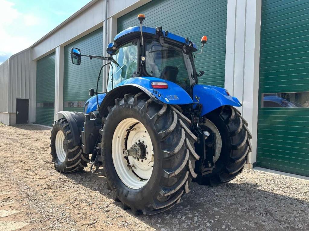 New Holland T7.235 Power Command Foto 5