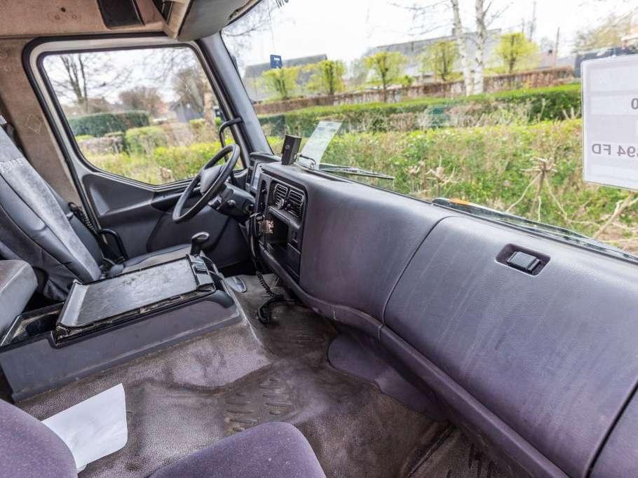 Renault PREMIUM 270 DXI (18 T ) Foto 18