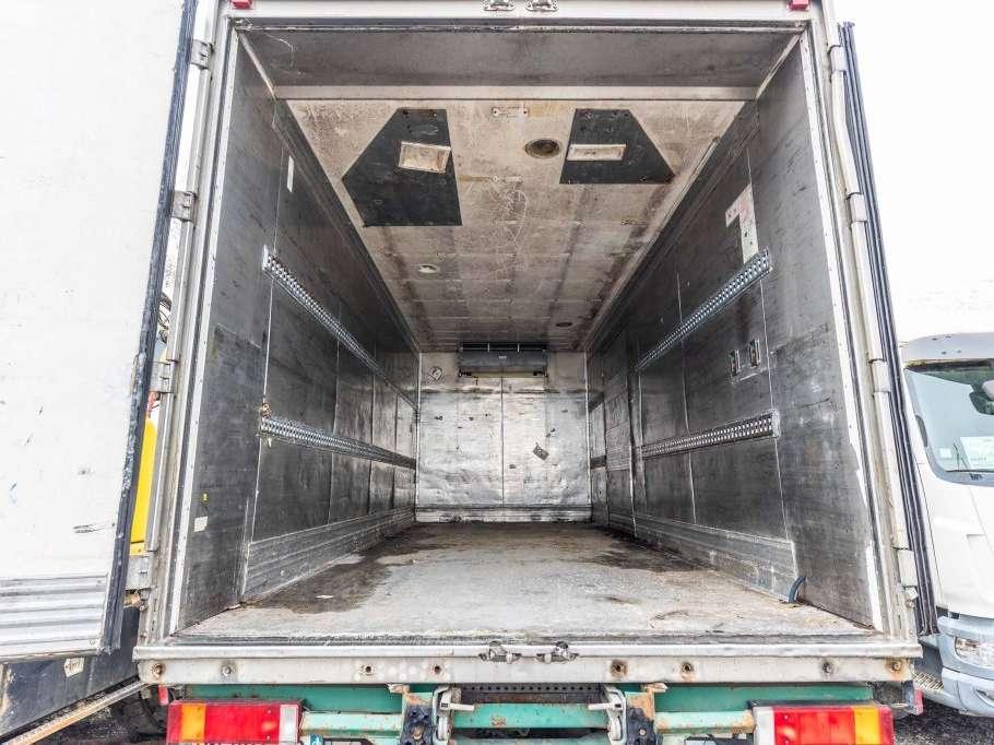 Renault PREMIUM 270 DXI (18 T ) Foto 7