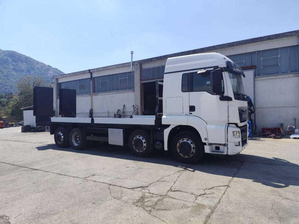 Man TGX 35.440 Foto 18