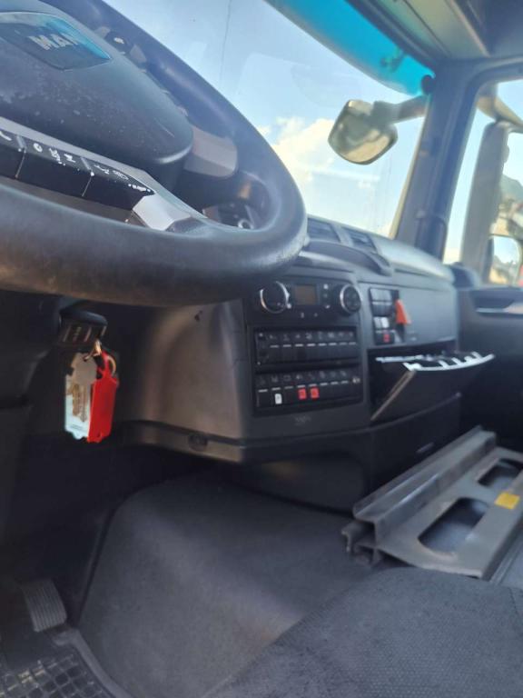 Man TGX 35.440 Foto 6