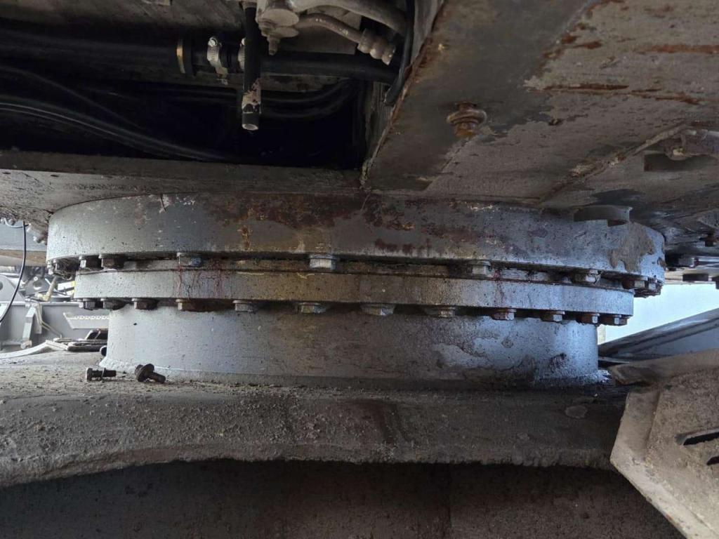 Volvo slewing ring 14566018 for Volvo ECR235CL, ECR235DL, EW180C... Foto 3