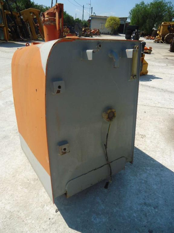 Serbatoio gasolio per Fiat Kobelco 235 Foto 1