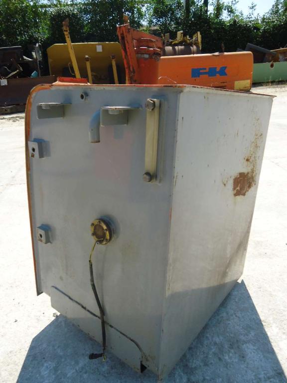 Serbatoio gasolio per Fiat Kobelco 235 Foto 2
