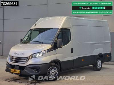 Iveco Daily 35S21 3.0L Automaat 210PK 3,5t Trekhaak ACC LED Camera Parkeersensoren Tacho Euro6 L2 12m3 Ai in vendita da BAS World B.V.