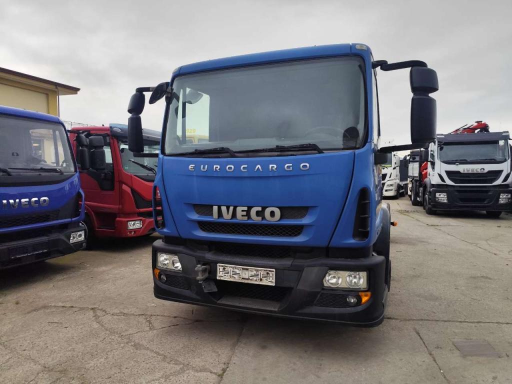 Iveco EUROCARGO 140E25 Foto 16