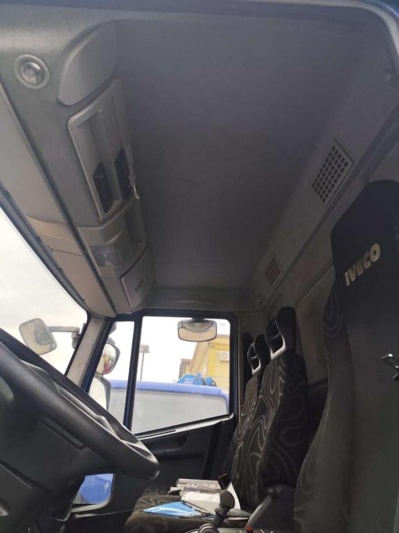 Iveco EUROCARGO 140E25 Foto 6