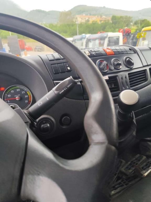 Iveco EUROCARGO 140E25 Foto 7