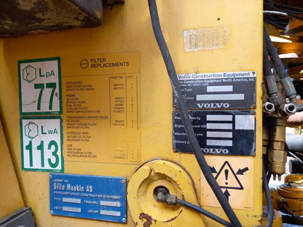 Volvo L330C Foto 13