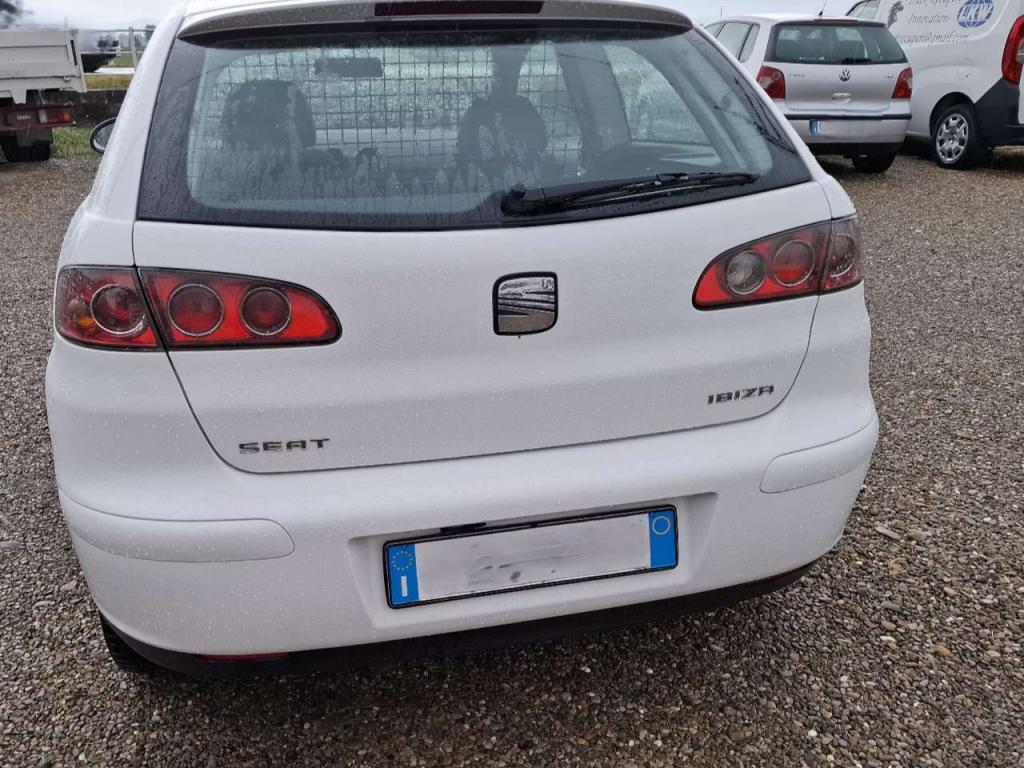 Seat IBIZA Foto 3