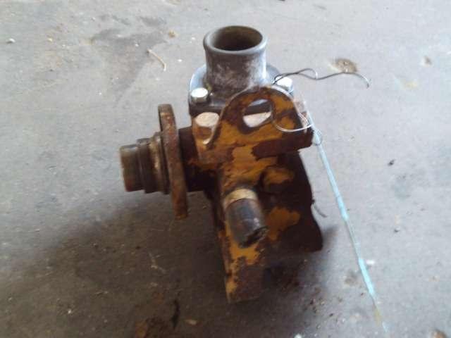 Porta termostato per Fiat Allis FE18 - MOTORE FIAT 8065.04 - N. 4748353 Foto 4