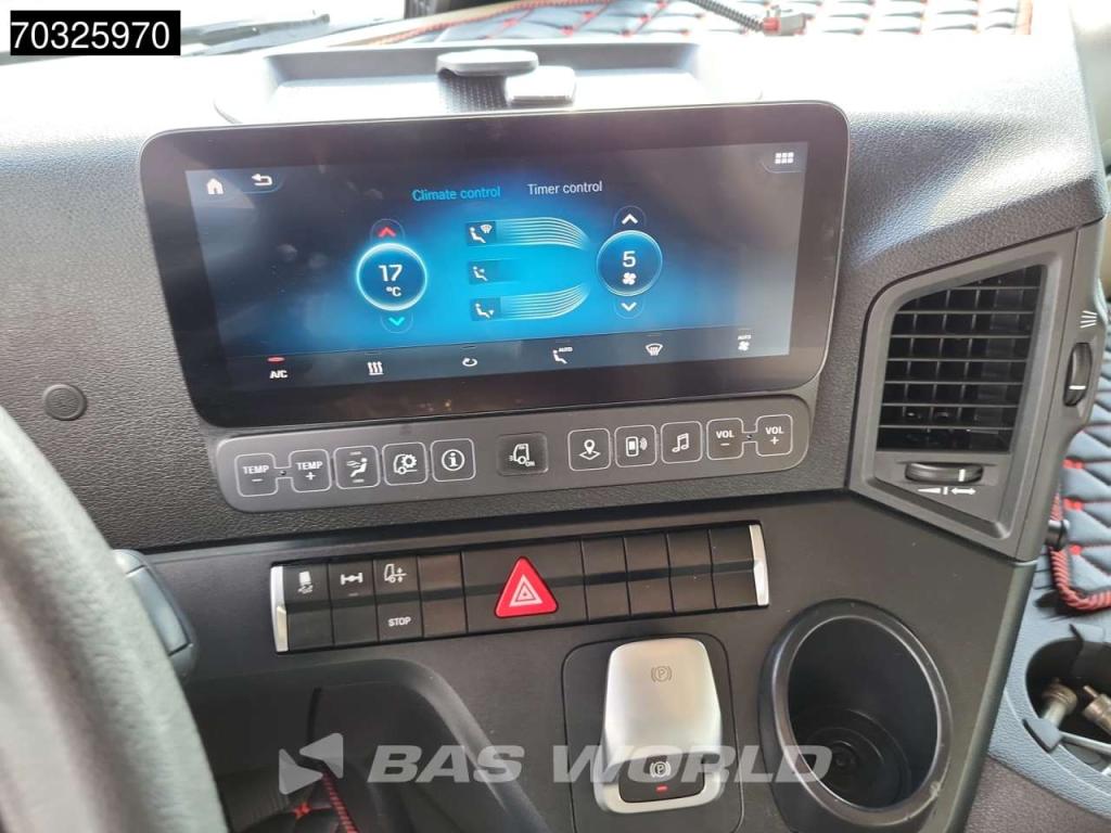 Mercedes-Benz Actros 1845 4X2 BigSpace Retarder 2xTanks Standklima Foto 21