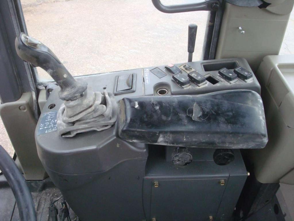 Cabina per Hitachi ZW220-ZW250-ZW310 Foto 10