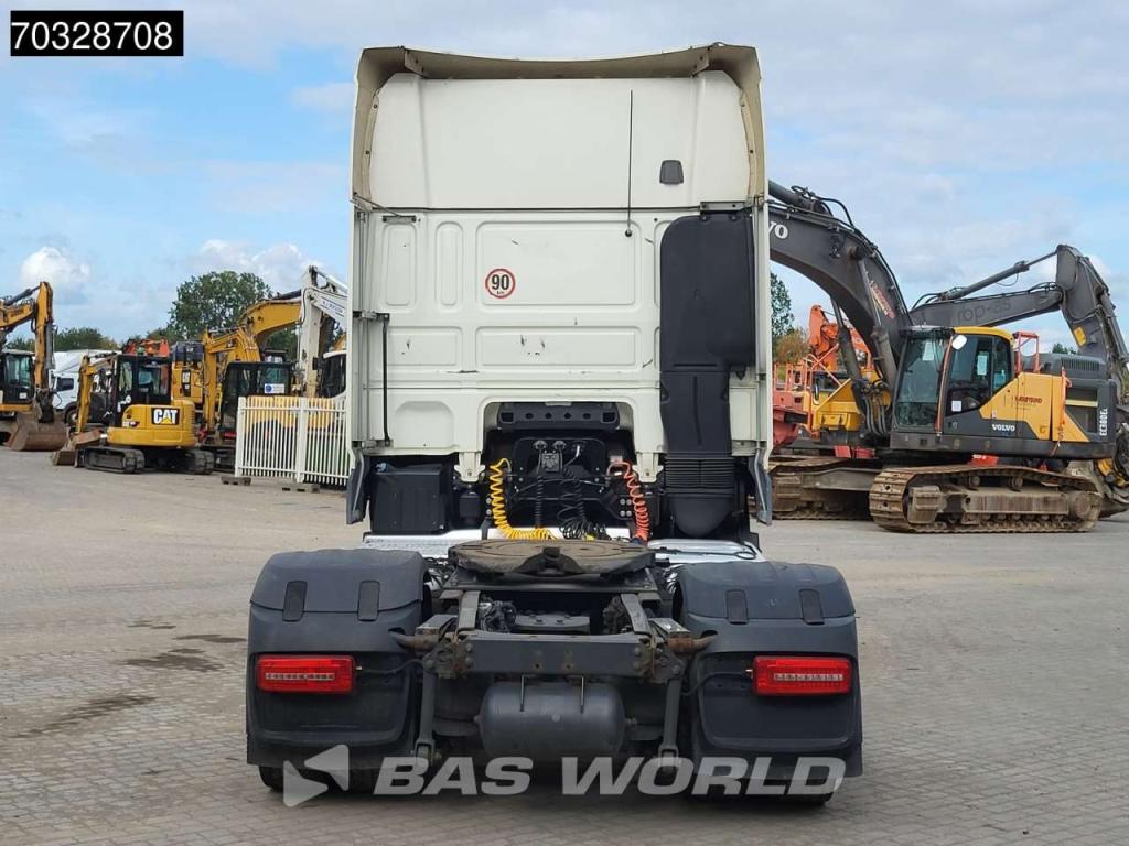 Daf XF 460 4X2 Mega SSC 2x Tanks Nightlock Foto 10