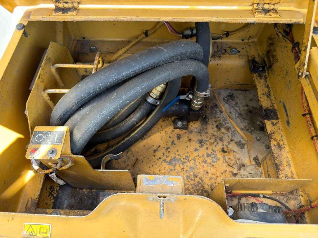 Caterpillar 323D L Foto 17