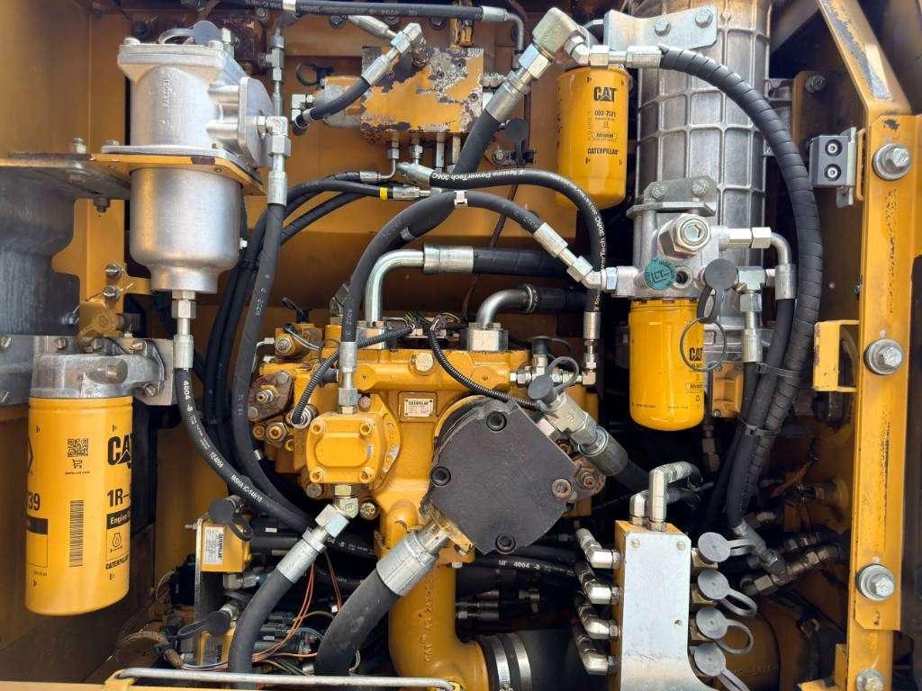 Caterpillar 323D L Foto 26