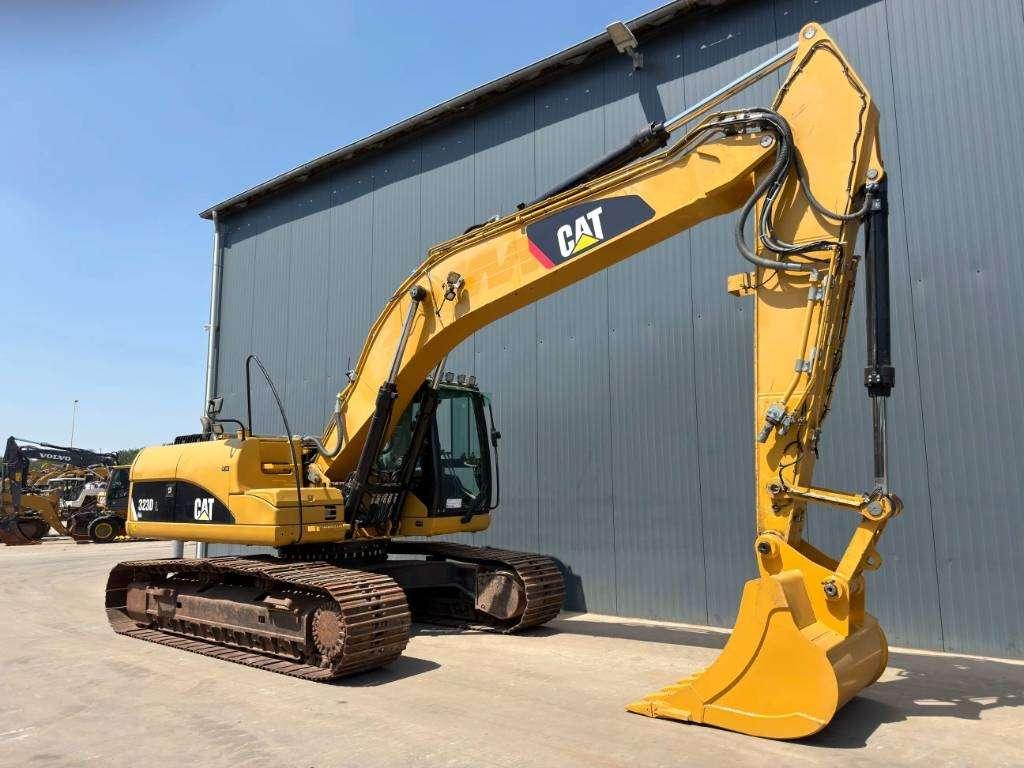 Caterpillar 323D L Foto 3