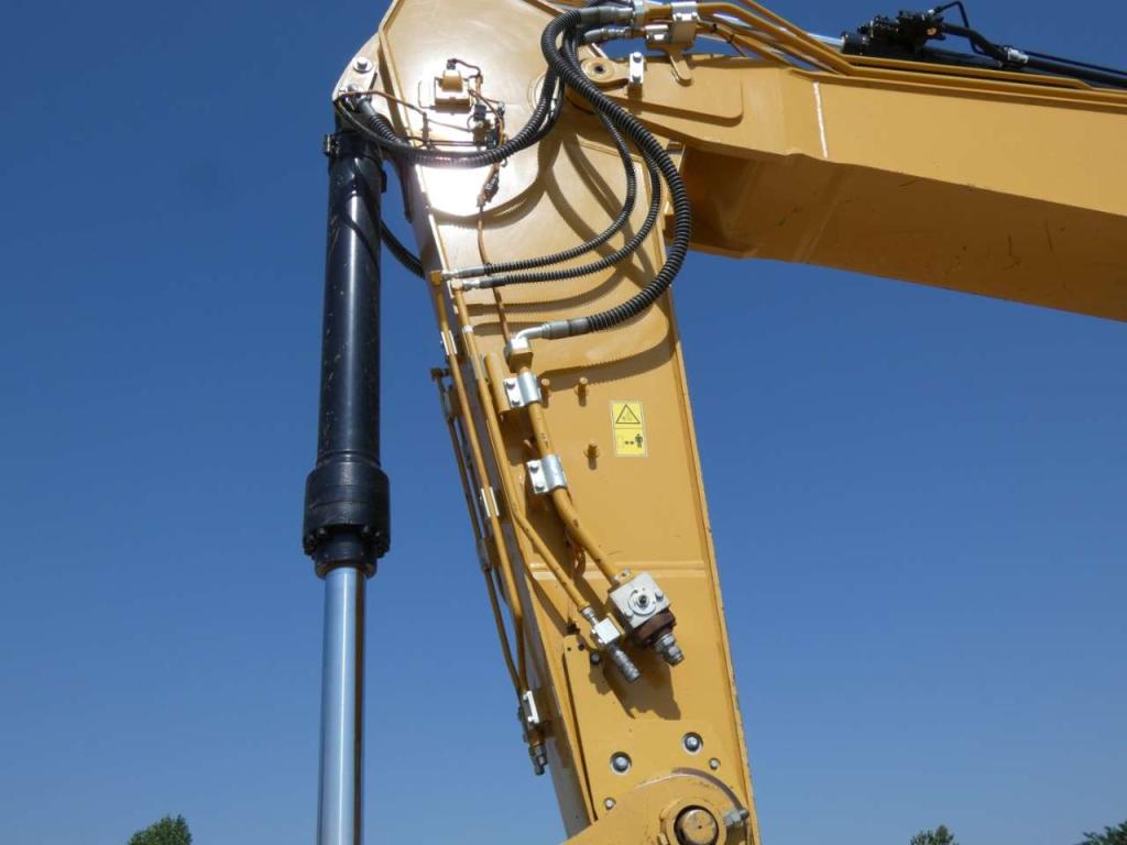 Caterpillar 330 Foto 9
