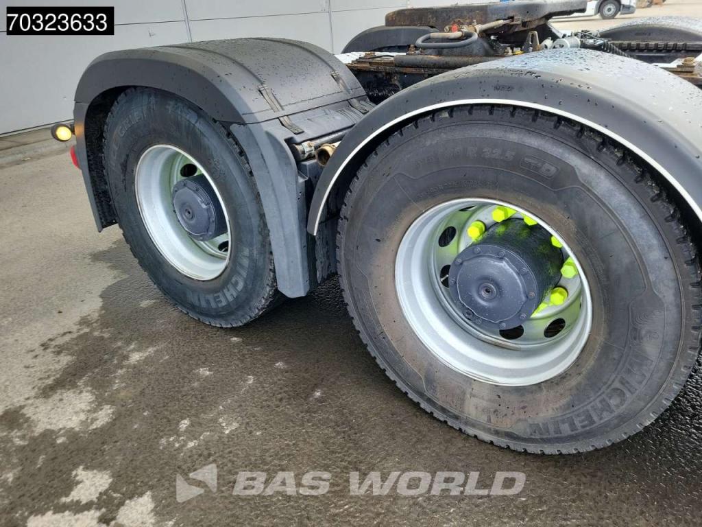 Mercedes-Benz Actros 3353 Actros 6X4 Foto 16