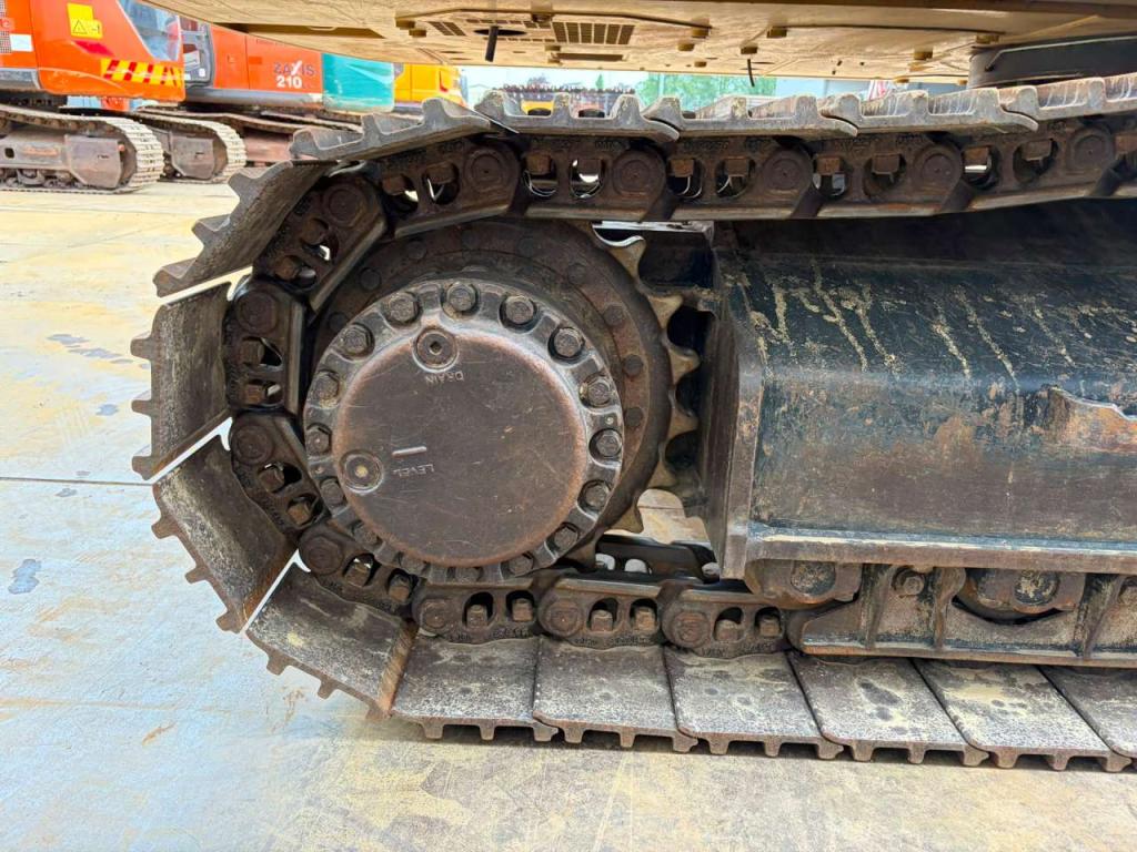 Caterpillar 330 07A Foto 15