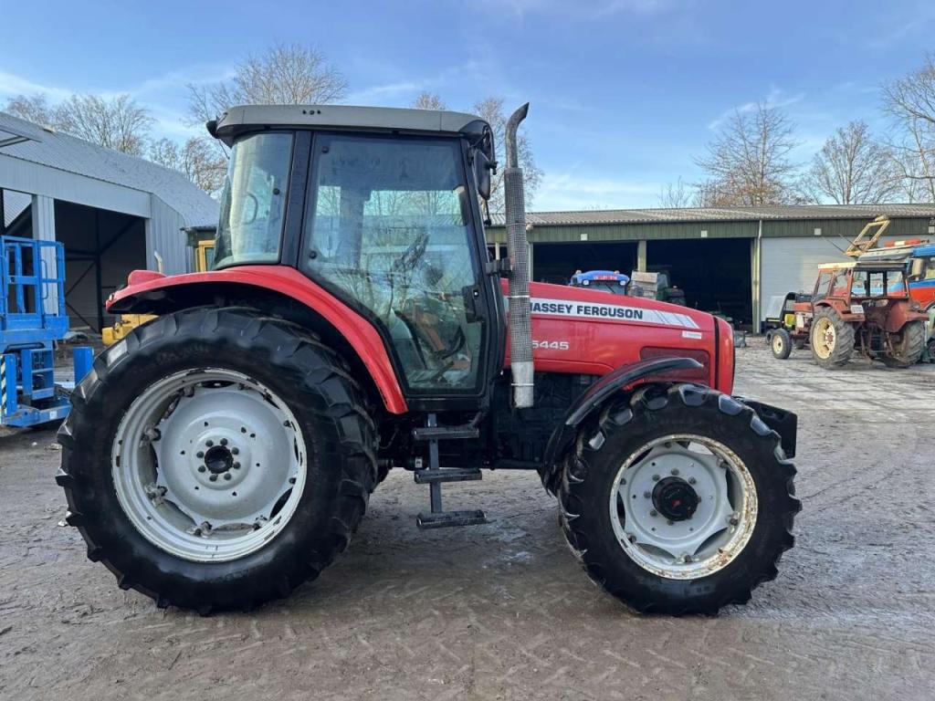 Massey Ferguson 5445 Foto 6