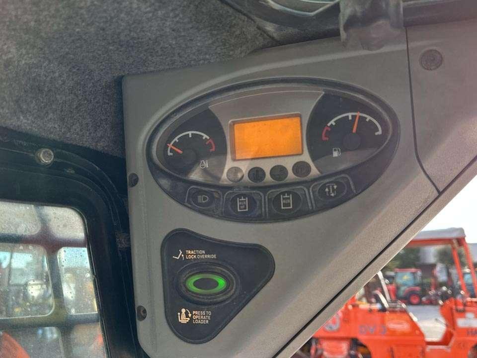 Bobcat S100 4X4 Foto 12