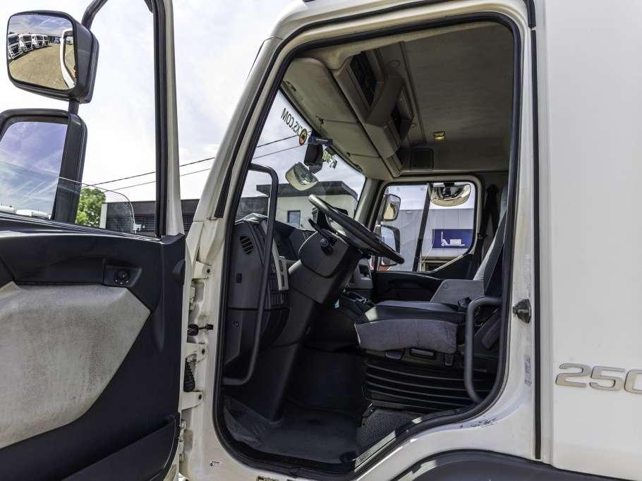Volvo FE 250+HAYON BAR Foto 9