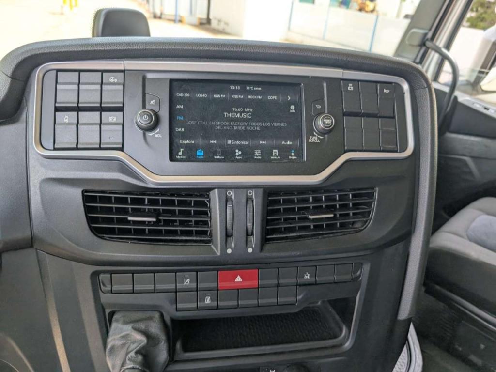 Iveco S-WAY 510 Foto 11