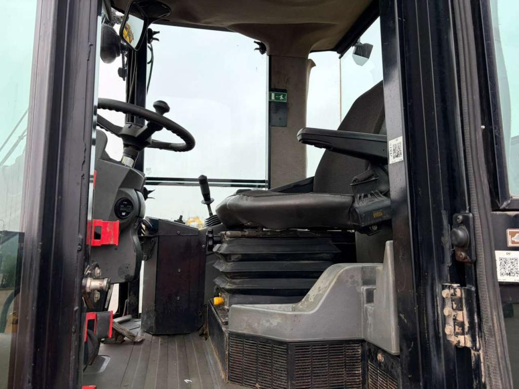 Caterpillar CS563E Foto 17