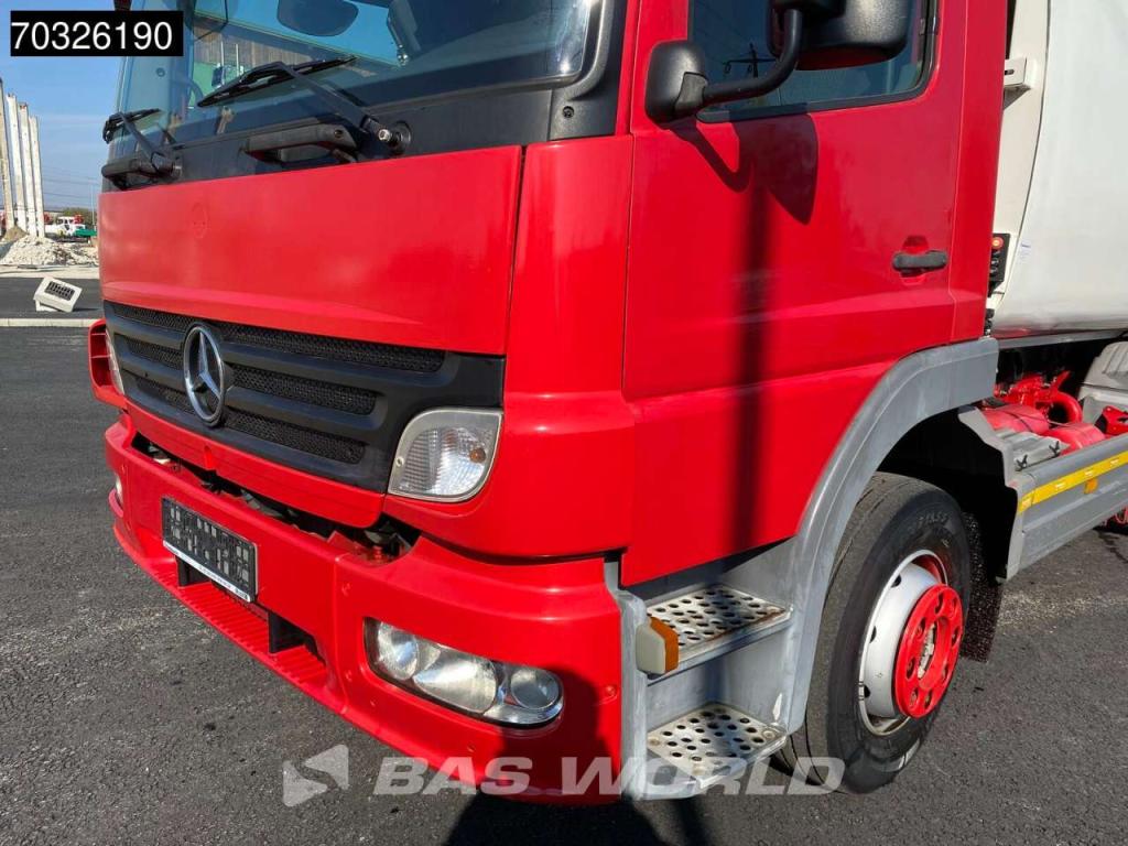 Mercedes-Benz Atego 1324 4X2 Foto 8