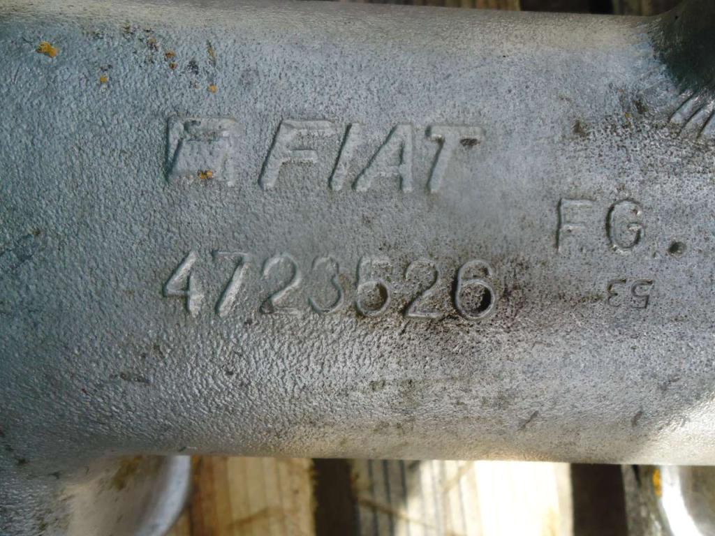 Collettore aspirazione per MOTORE FIAT 8365.25 (CODICE FIAT 4723526) Foto 2