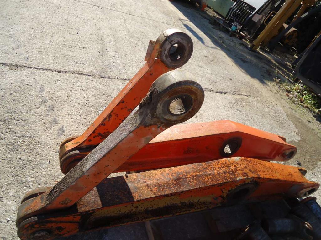 Biella e staffe richiamo benna per Fiat Hitachi FR220 Foto 1