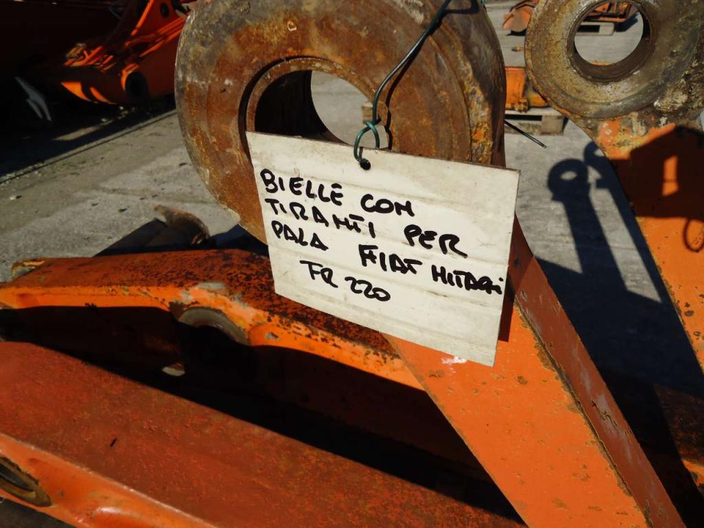Biella e staffe richiamo benna per Fiat Hitachi FR220 Foto 3