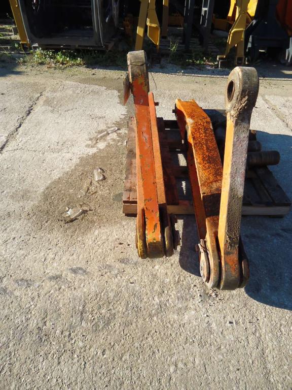 Biella e staffe richiamo benna per Fiat Hitachi FR220 Foto 5