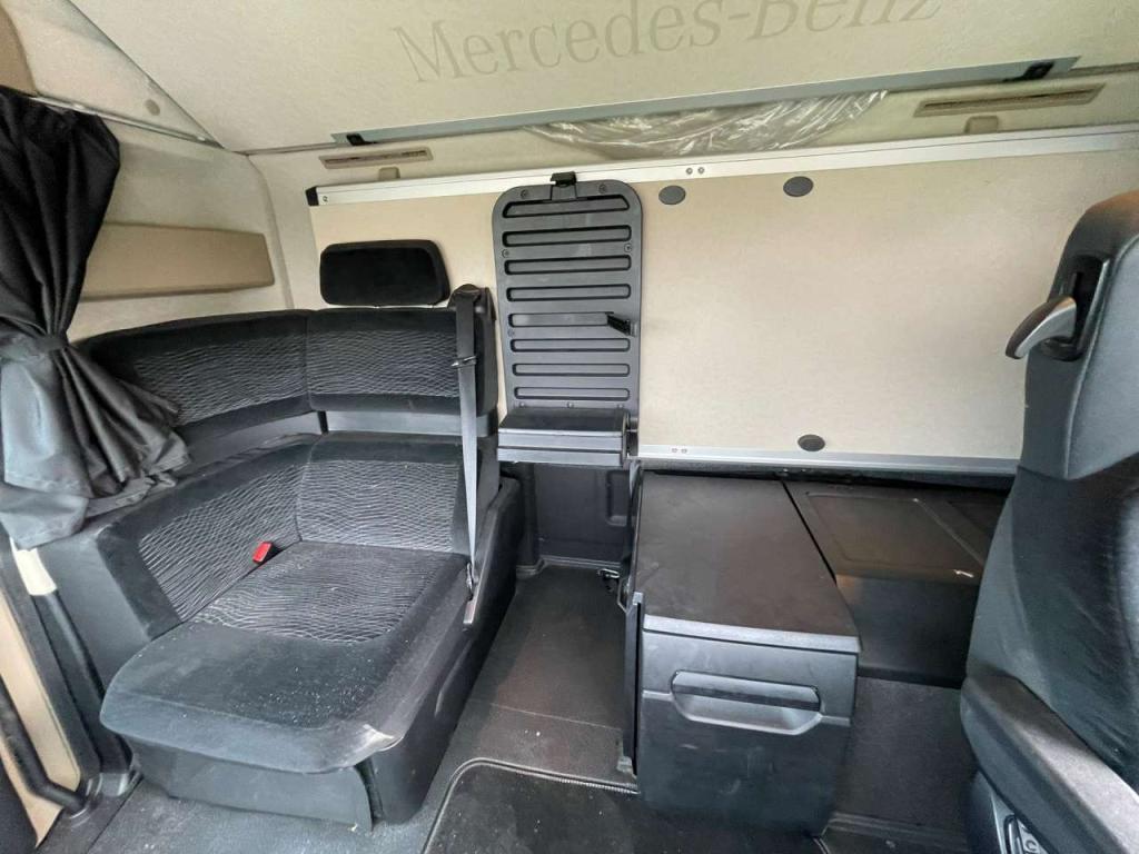 Mercedes-Benz ACTROS 1853 LS 4X2 Foto 18