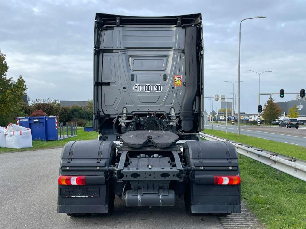 Mercedes-Benz ACTROS 1853 LS 4X2 Foto 4