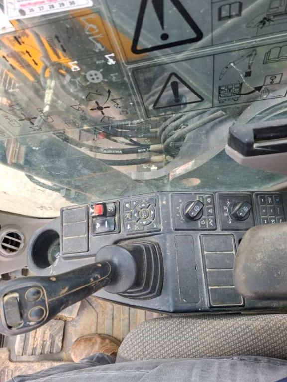 Volvo ECR235EL (+3 Buckets) Foto 10